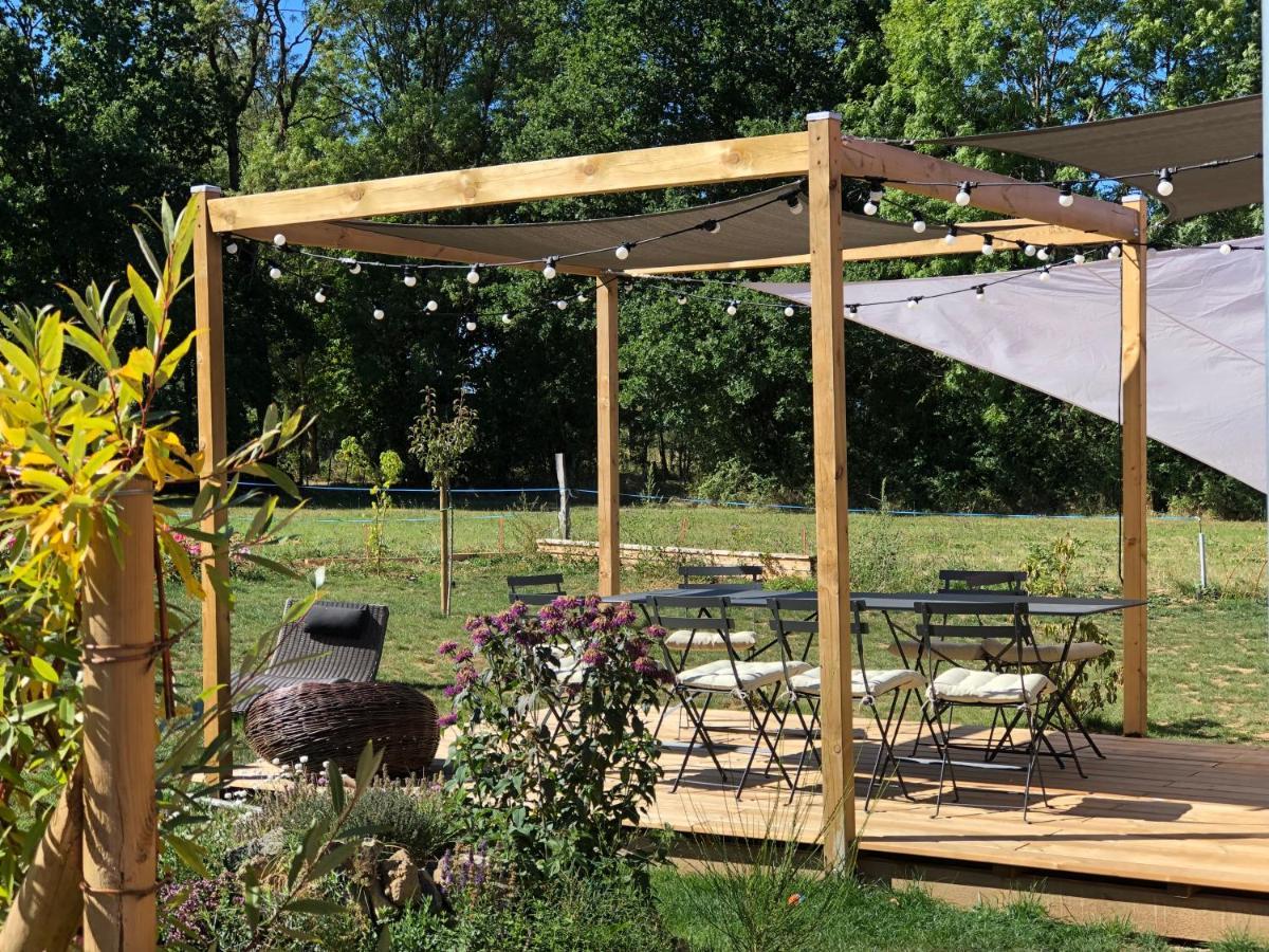 Rejaillir Bed and Breakfast Saint-Ours  Buitenkant foto